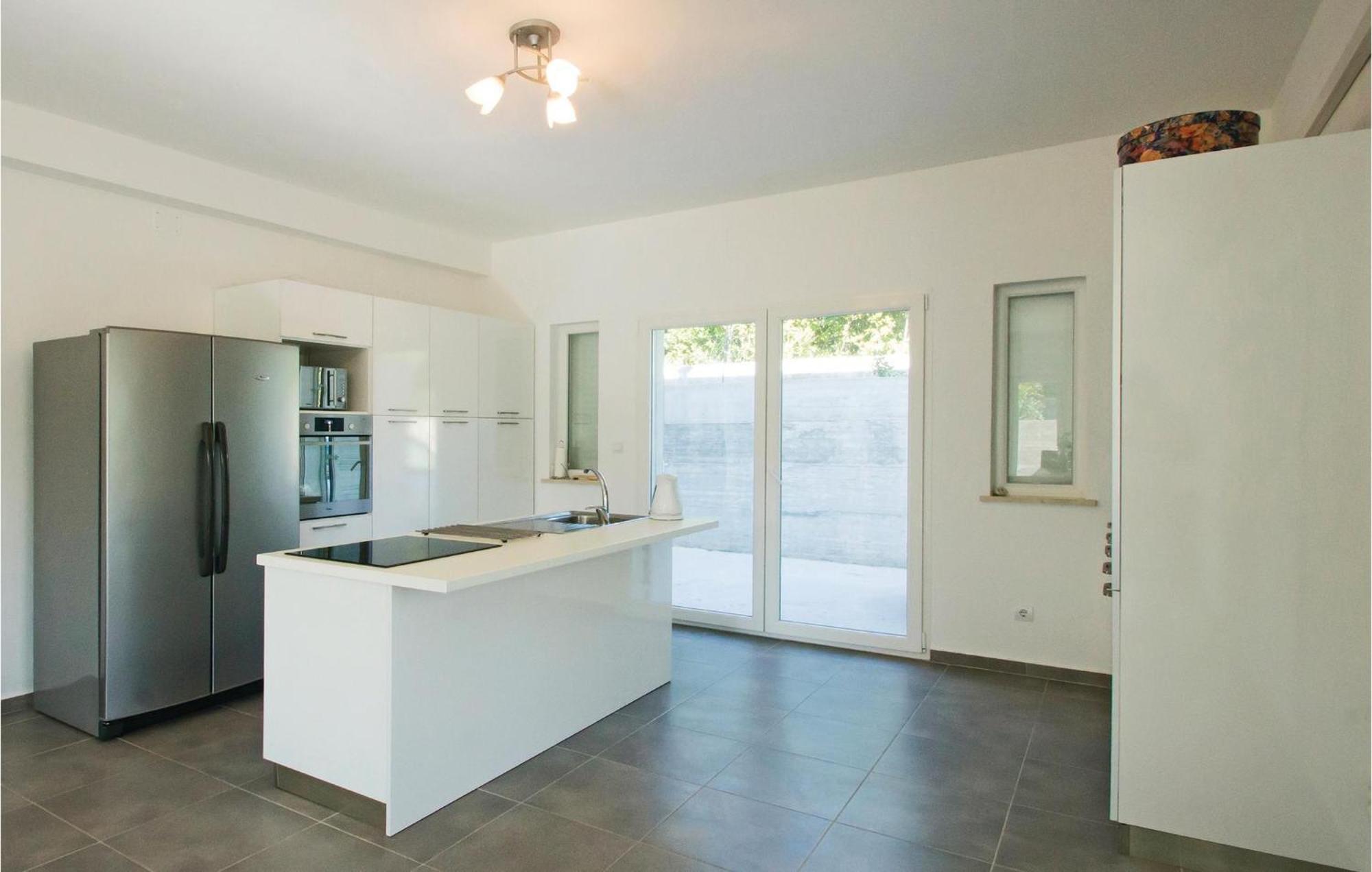 Stunning Apartment In Grscica With Kitchen Prizba Exteriör bild